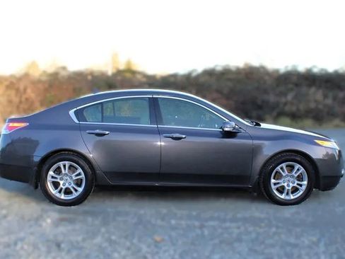 Used 2011 Acura TL w/ Technology Package FWD image 8
