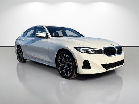 New 2026 BMW 330i Sedan w/ Premium Package image 1