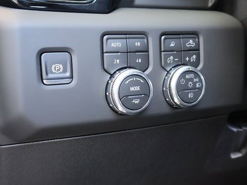 New 2026 GMC Sierra 2500 AT4 w/ AT4 Premium Plus Package image 23