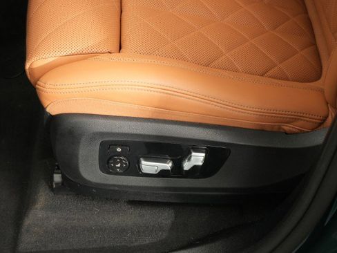 Used 2026 BMW X5 xDrive50e w/ M Sport Package AWD/4WD image 45
