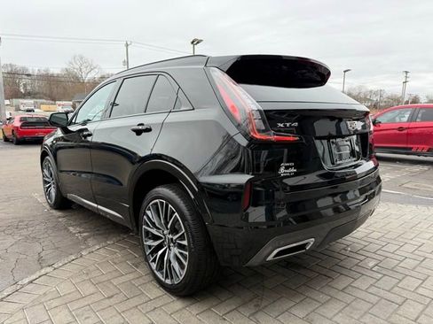 Used 2024 Cadillac XT4 Sport image 8