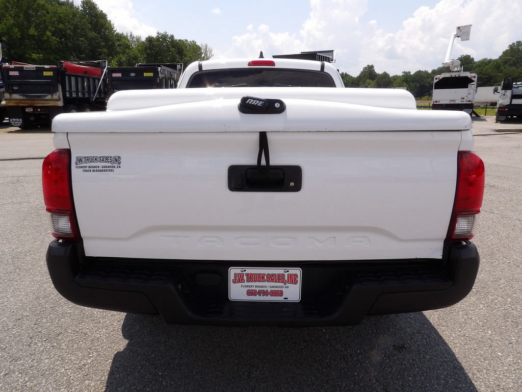 Used 2020 Toyota Tacoma SR RWD image 6
