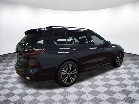 Used 2026 BMW X7 xDrive40i image 8