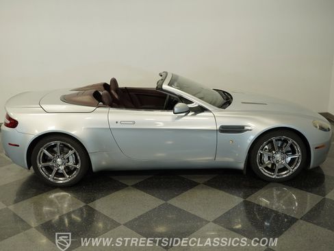 Used 2008 Aston Martin V8 Vantage Roadster image 21