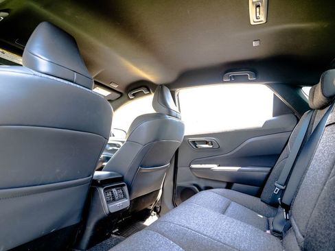 Used 2023 Toyota Crown AWD/4WD image 29