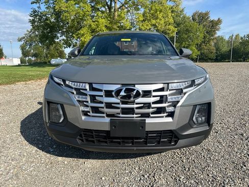 Used 2024 Hyundai Santa Cruz SEL AWD/4WD image 3