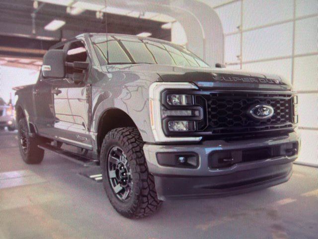 Used 2024 Ford F250 XL w/ STX Appearance Package AWD/4WD image 1