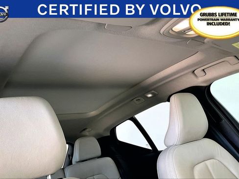 Used 2023 Volvo XC40 B5 Ultimate w/ Protection Package Premier image 22