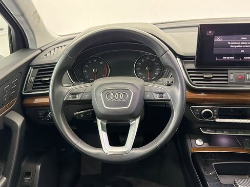 Used 2024 Audi Q5 2.0T Premium w/ Convenience Package AWD/4WD image 18
