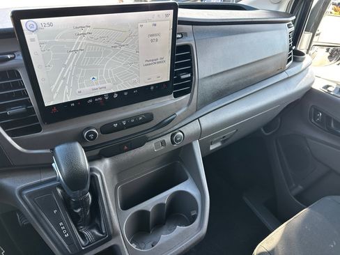 Used 2022 Ford Transit 350 XLT image 29