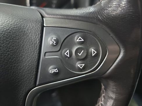 Used 2018 Chevrolet Silverado 1500 LT image 17