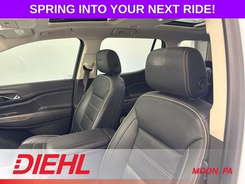 Used 2023 GMC Acadia Denali w/ Denali Ultimate Package image 22