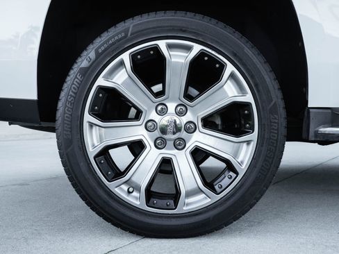 Used 2019 GMC Yukon SLE w/ Convenience Package image 27