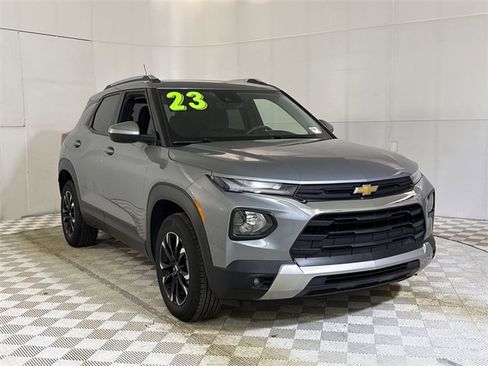 Used 2023 Chevrolet TrailBlazer LT image 1