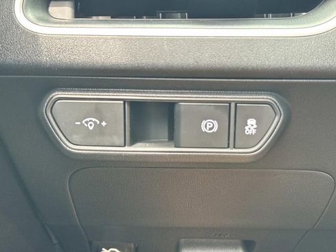 Used 2025 Kia K4 FWD image 19