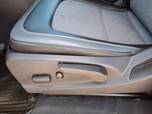 Used 2019 Chevrolet Colorado Z71 RWD image 23