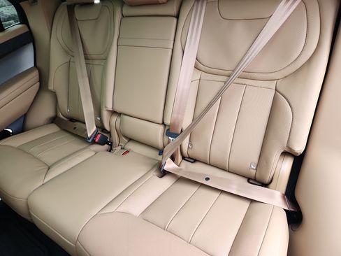 New 2026 Land Rover Range Rover Sport SE image 25