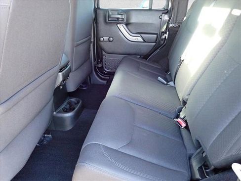 Used 2016 Jeep Wrangler Unlimited Sport image 9