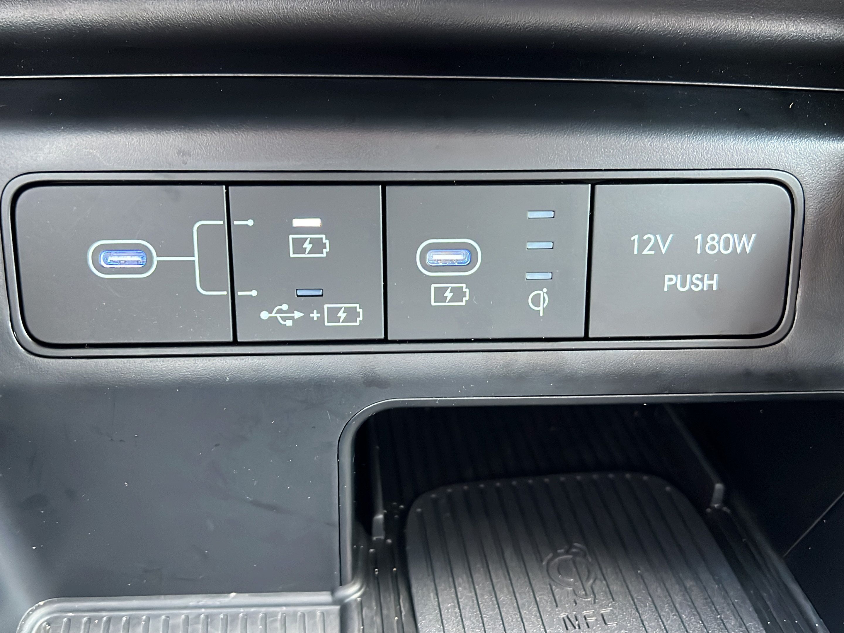 Certified 2025 Hyundai Santa Cruz Limited AWD/4WD image 20