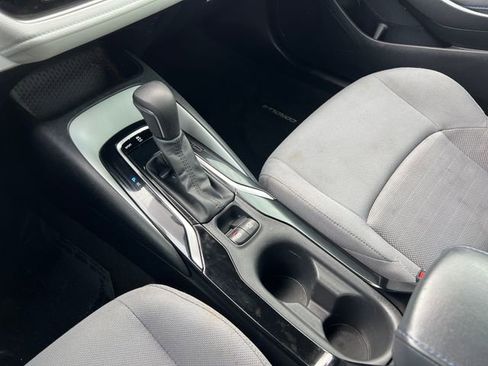 Used 2022 Toyota Corolla SE image 25
