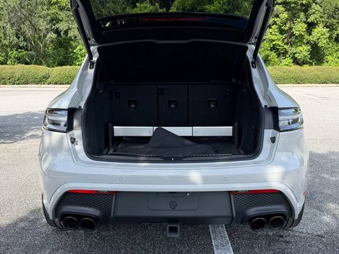Certified 2023 Porsche Macan GTS AWD/4WD image 17