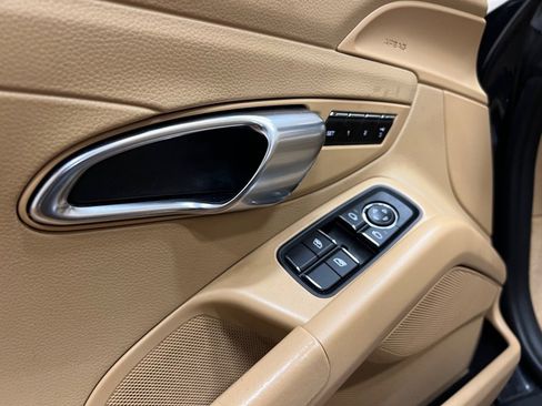 Used 2013 Porsche Boxster image 26