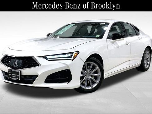 Used 2021 Acura TLX image 2