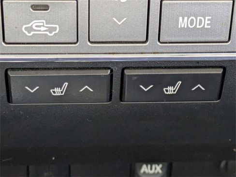 Used 2015 Toyota Tundra Limited image 21