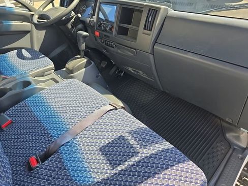 New 2025 Chevrolet Low Cab Forward image 23