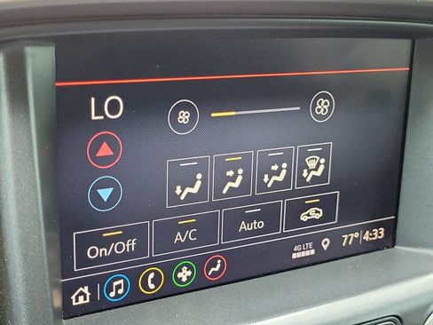 Used 2022 Chevrolet Colorado Z71 RWD image 33