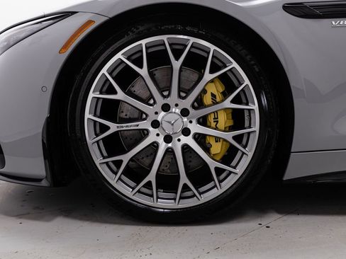 Certified 2023 Mercedes-Benz SL 63 AMG 4MATIC image 40