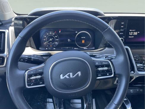 Used 2023 Kia Sorento SX AWD/4WD image 27