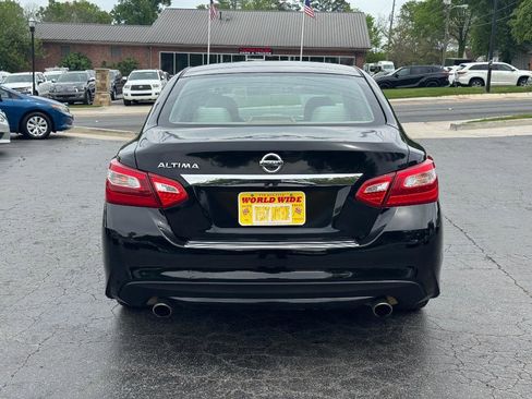 Used 2016 Nissan Altima 2.5 S w/ Power Driver Seat Package image 5