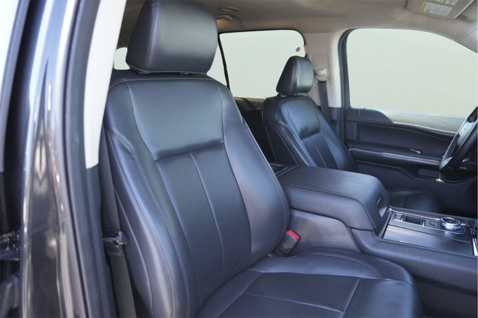 Used 2022 Ford Expedition XLT RWD image 21