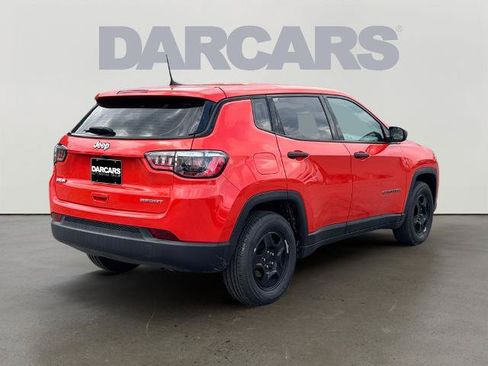 Used 2021 Jeep Compass Sport w/ Cold Weather Group FWD image 5