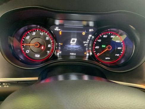 Used 2020 Dodge Charger SXT w/ Blacktop Package RWD image 21