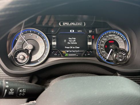 Used 2021 RAM 1500 Limited w/ Night Edition image 8