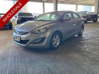 Used 2015 Hyundai Elantra SE FWD video 1