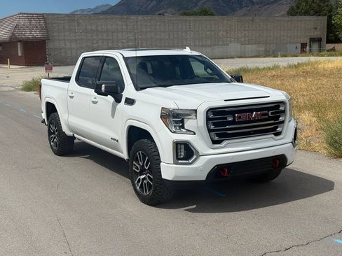Used 2019 GMC Sierra 1500 AT4 w/ AT4 Premium Package AWD/4WD image 2