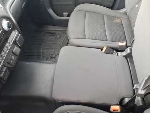 Used 2024 GMC Sierra 2500 Pro w/ Convenience Package AWD/4WD image 14