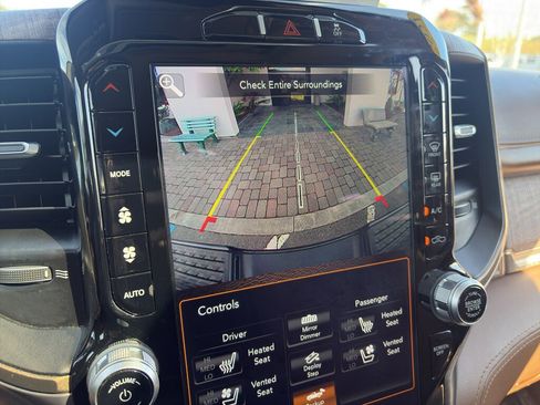 Used 2021 RAM 3500 Limited image 15