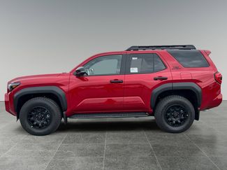 New 2025 Toyota 4Runner TRD Off-Road Premium video 2