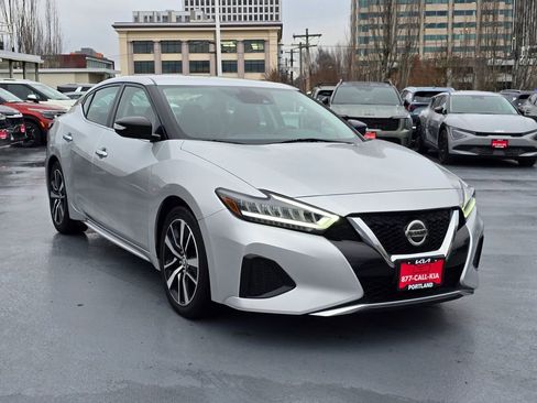 Used 2021 Nissan Maxima 3.5 SV w/ Floor Mat Group image 7