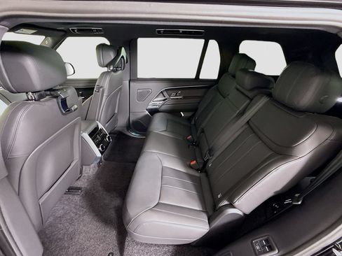 New 2026 Land Rover Range Rover Long Wheelbase SE AWD/4WD image 22