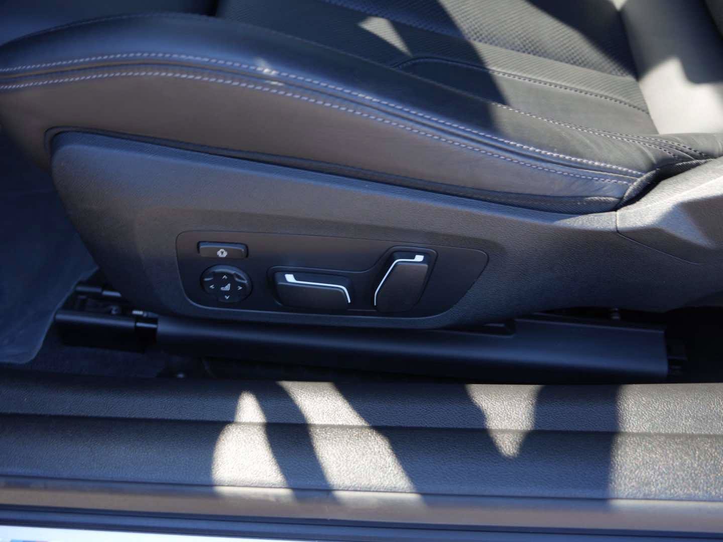 Used 2026 BMW M4 Competition w/ M Carbon Exterior Package RWD image 10