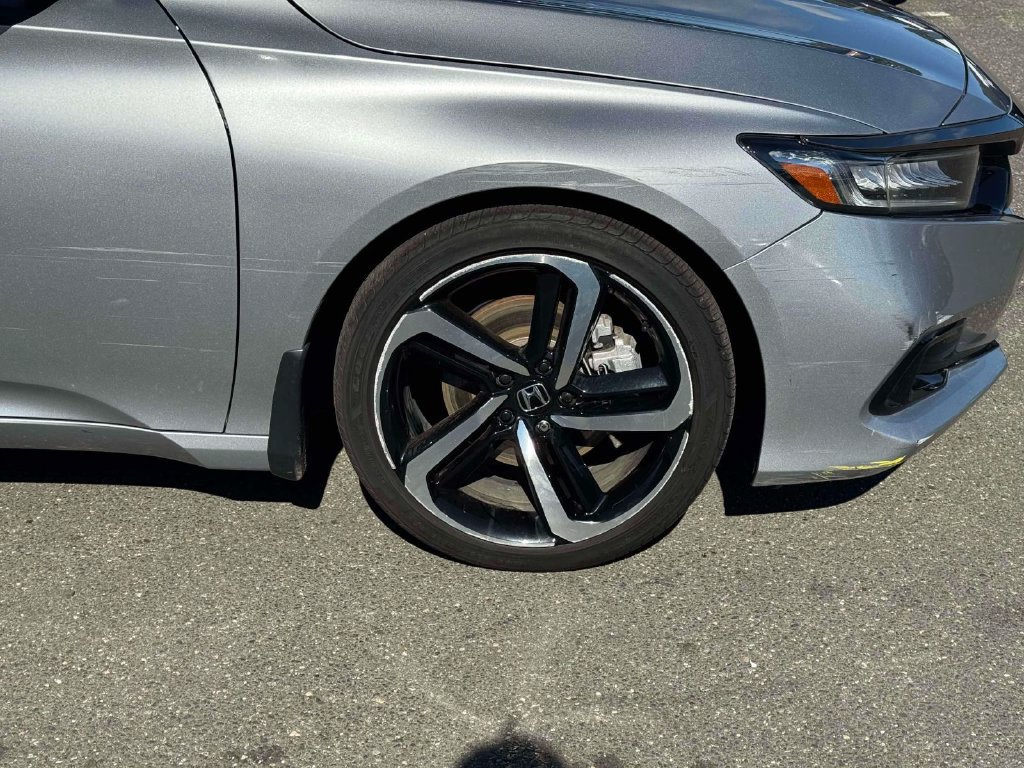 Used 2021 Honda Accord Sport image 9