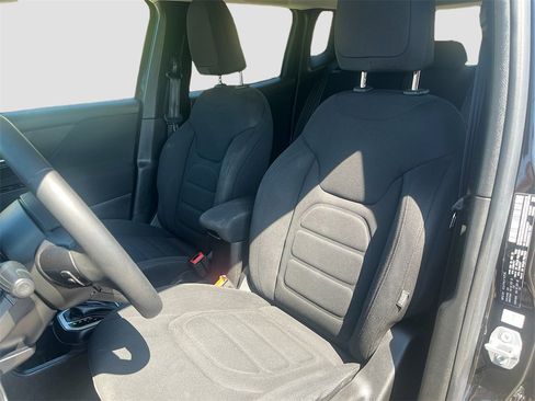 Used 2021 Jeep Renegade Latitude image 19