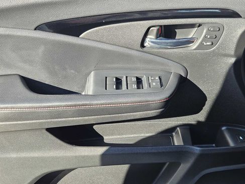 Certified 2022 Honda Pilot Black Edition image 23