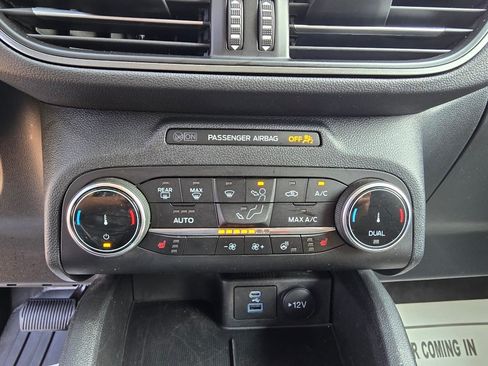 Used 2023 Ford Escape Active AWD/4WD image 20