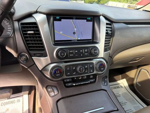 Used 2017 Chevrolet Suburban Premier AWD/4WD image 20